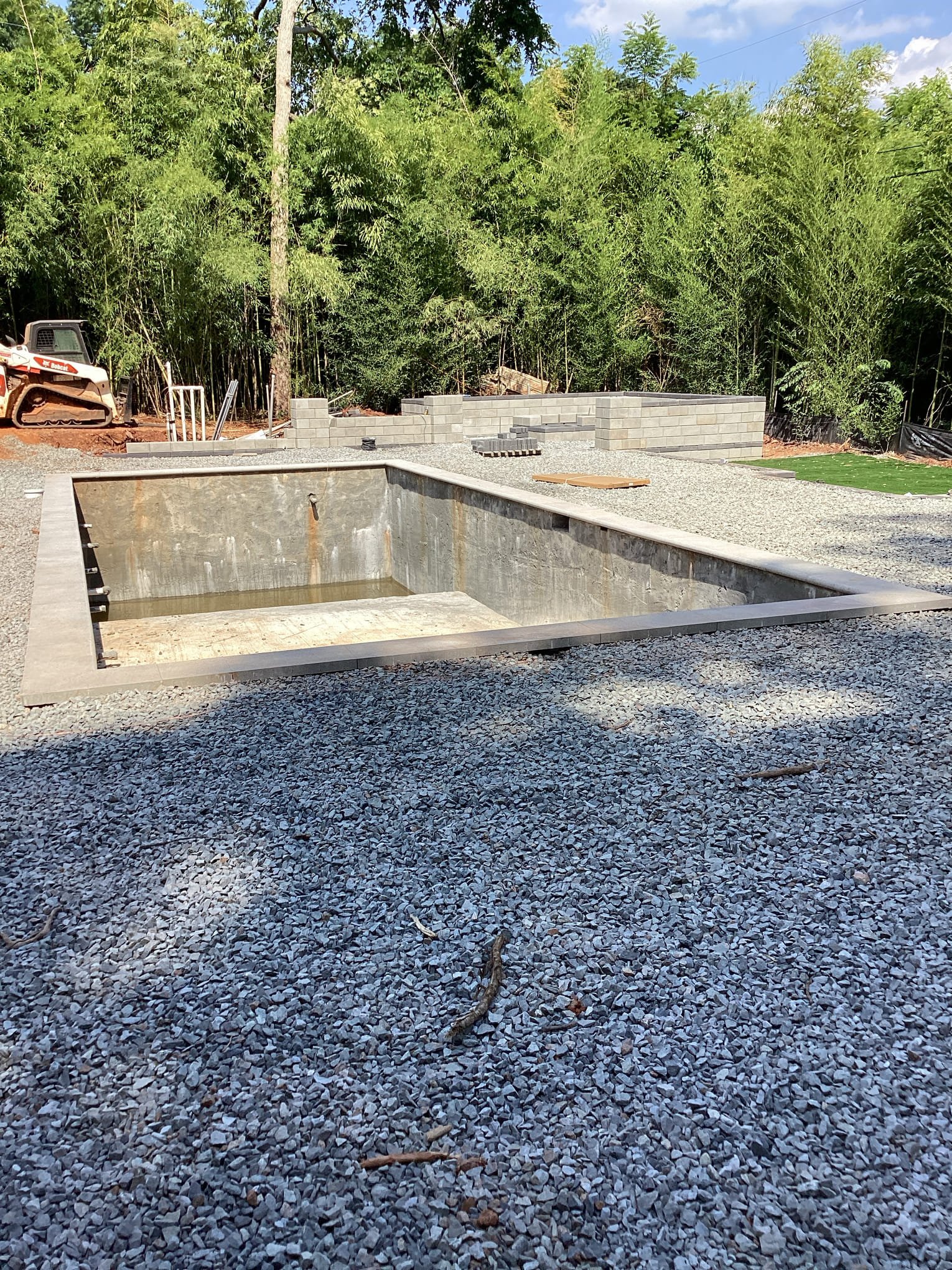 Pool, Hot Tub & Landscape Electrical Installation in Belmont