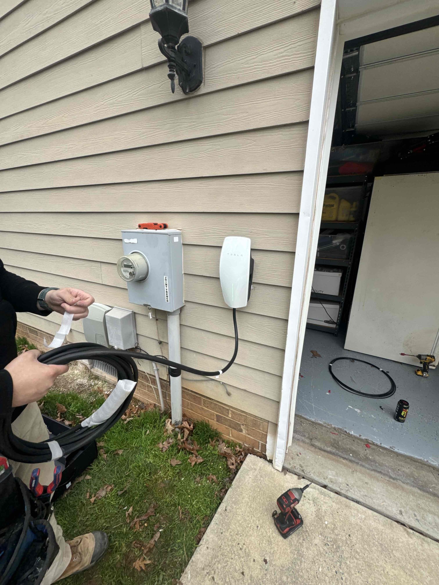 Circuit Breaker Replacement & Repair in Apex, NC | 15A Tandem