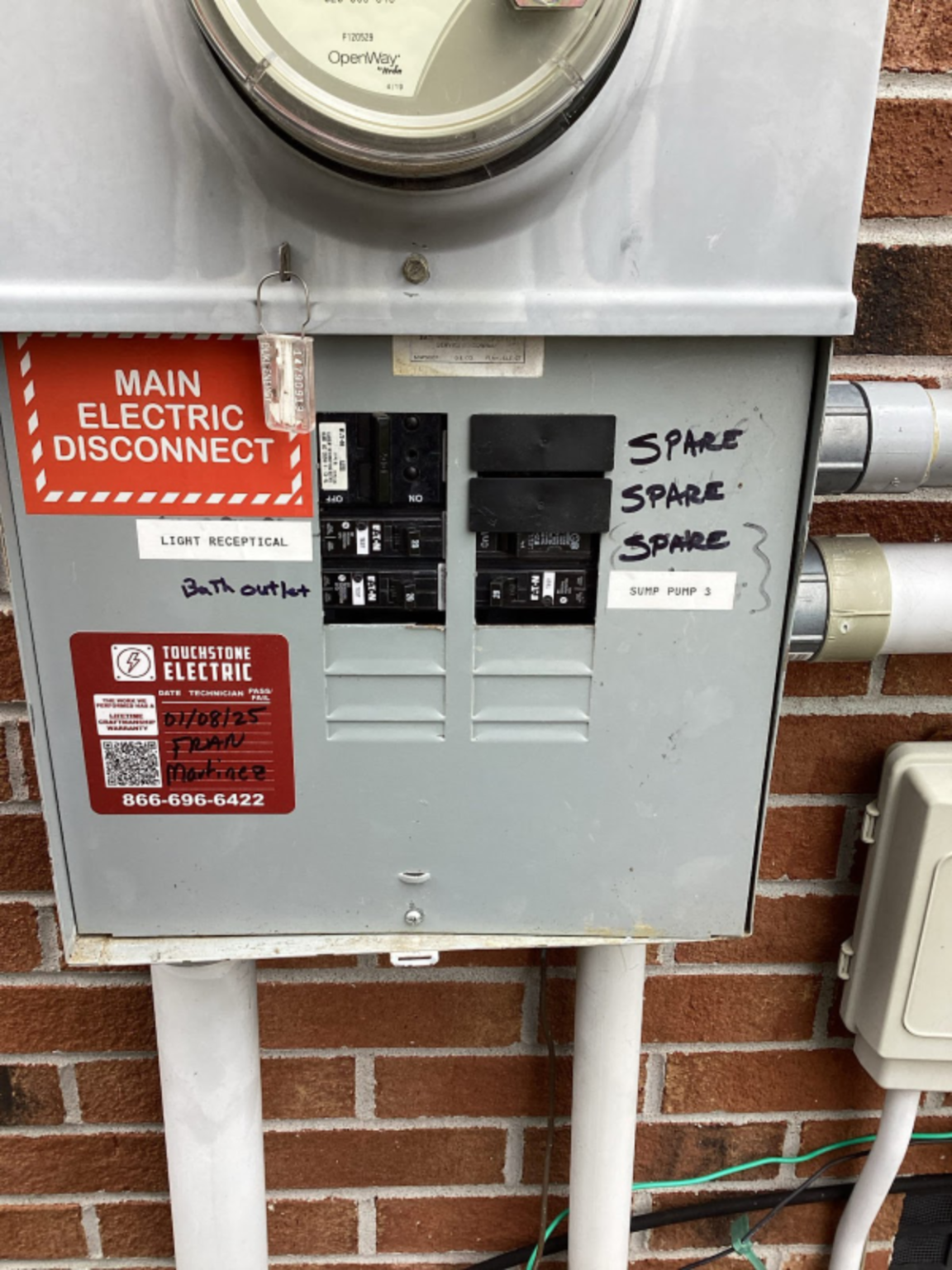Dedicated circuit and outlet installation for reliable power
